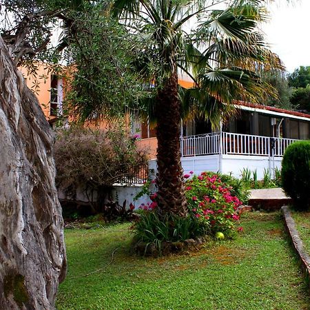 Tina Hotel Limni  Екстериор снимка