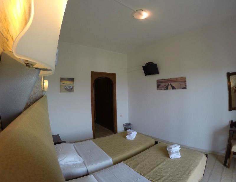 Tina Hotel Limni  Екстериор снимка